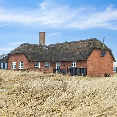 Ferienhaus Three-bedroom In Harboore