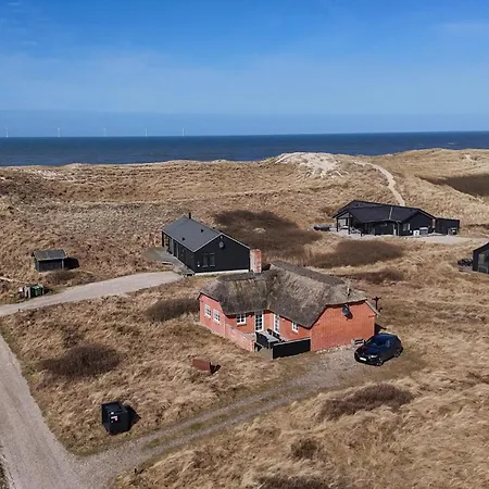 3 Bedroom Amazing Home In Harboore Feriehus *